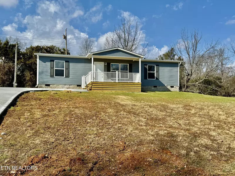 414 WHITAKER St, Tazewell, TN 37879