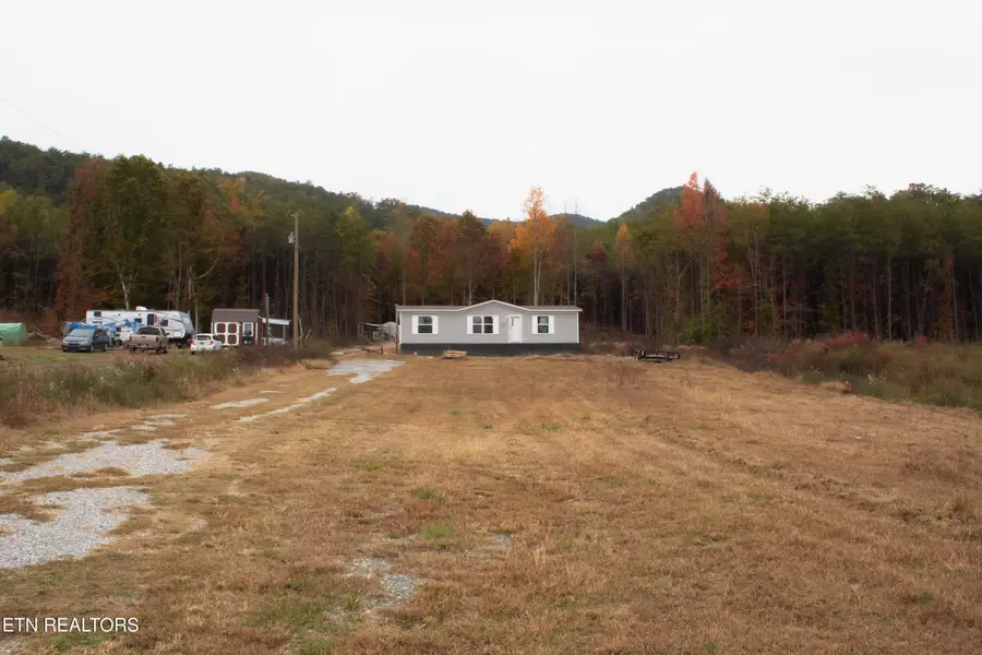 514 Wiggins Rd, Tellico Plains, TN 37385