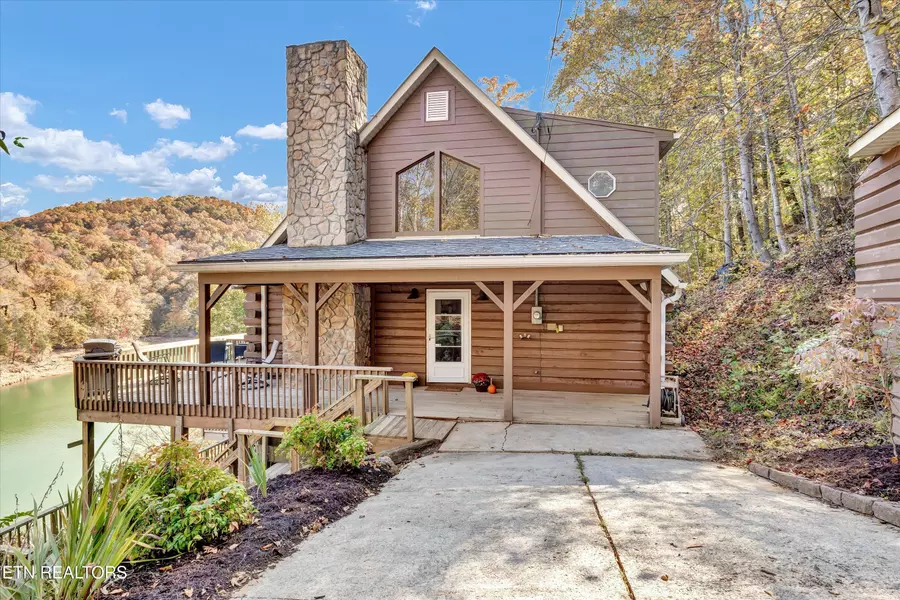 130 Megan LN, Lafollette, TN 37766