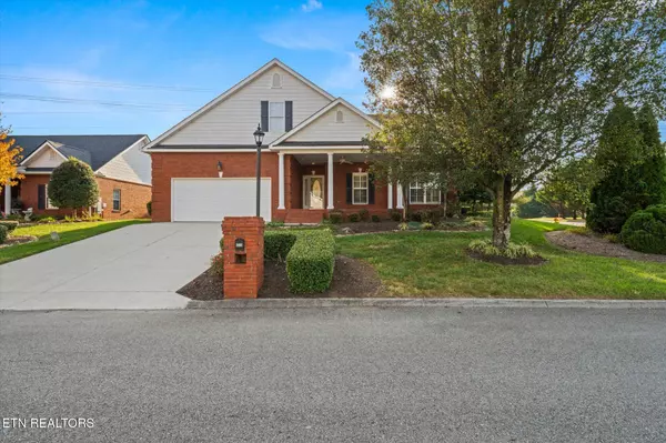 4525 Linton Rose LN, Knoxville, TN 37918