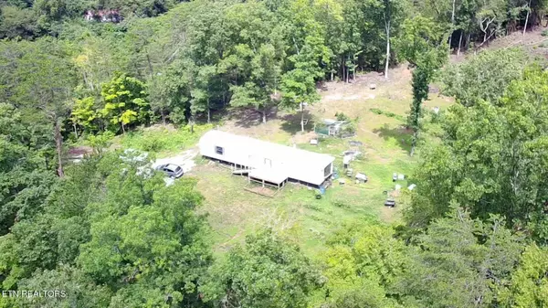 3112 Gibson Rd, Strawberry Plains, TN 37871