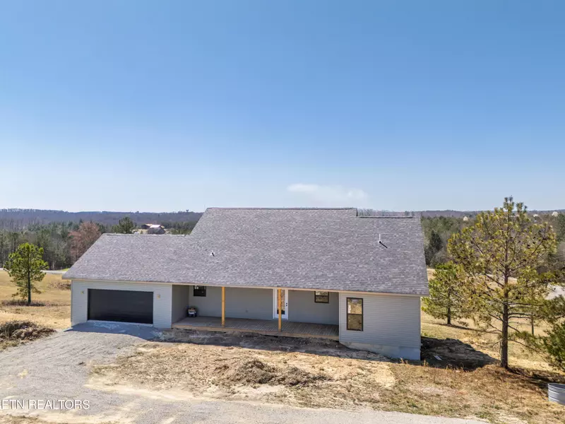 552 Vista View Pkwy, Jamestown, TN 38556