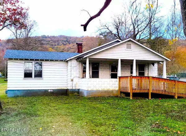 Harriman, TN 37748,110 Aspen DR