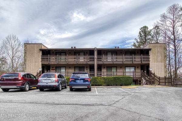 1081 Cove Rd #APT 1033, Sevierville, TN 37876