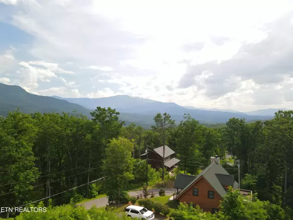 Gatlinburg, TN 37738,Pine Top Lane