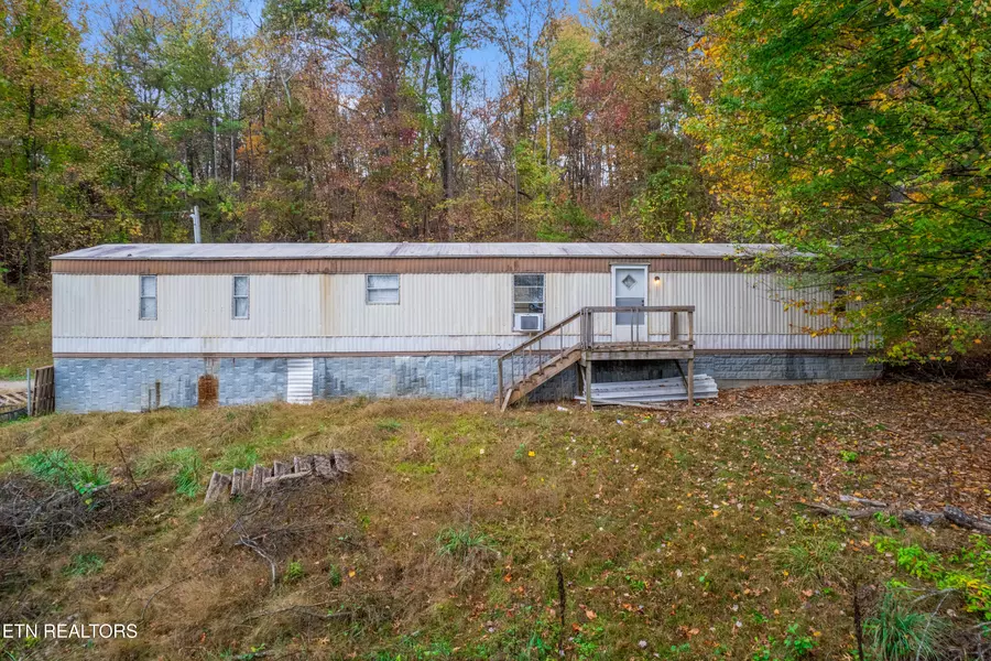 404 Baldwin St, Rockwood, TN 37854