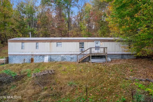 404 Baldwin St, Rockwood, TN 37854