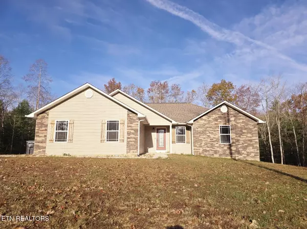 181 Cason Rd, Oneida, TN 37841