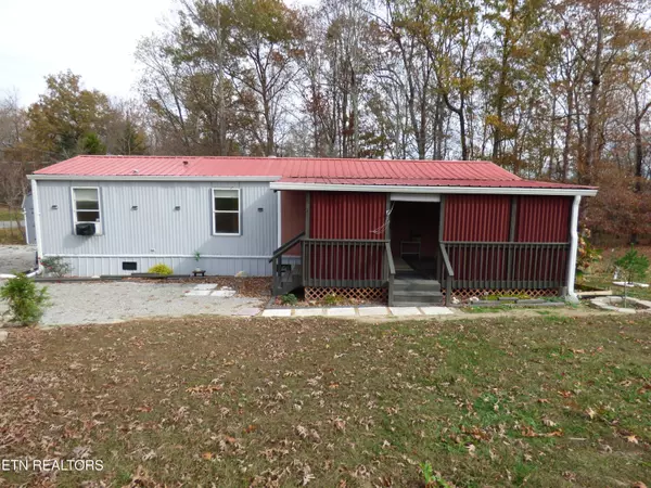 1510 Bear Creek Rd, Crossville, TN 38571