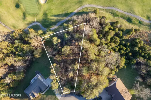 Tazewell, TN 37879,132 Legends PL