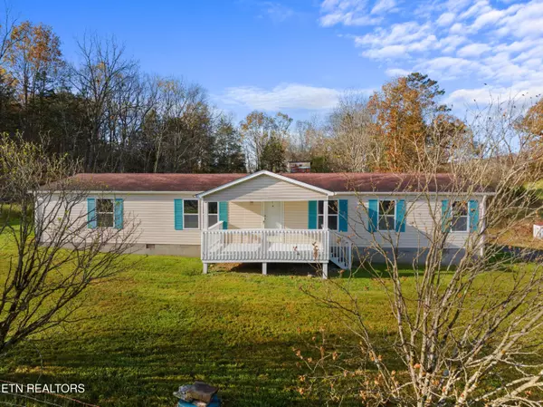 1160 Leabow Hollow Rd, Tazewell, TN 37879