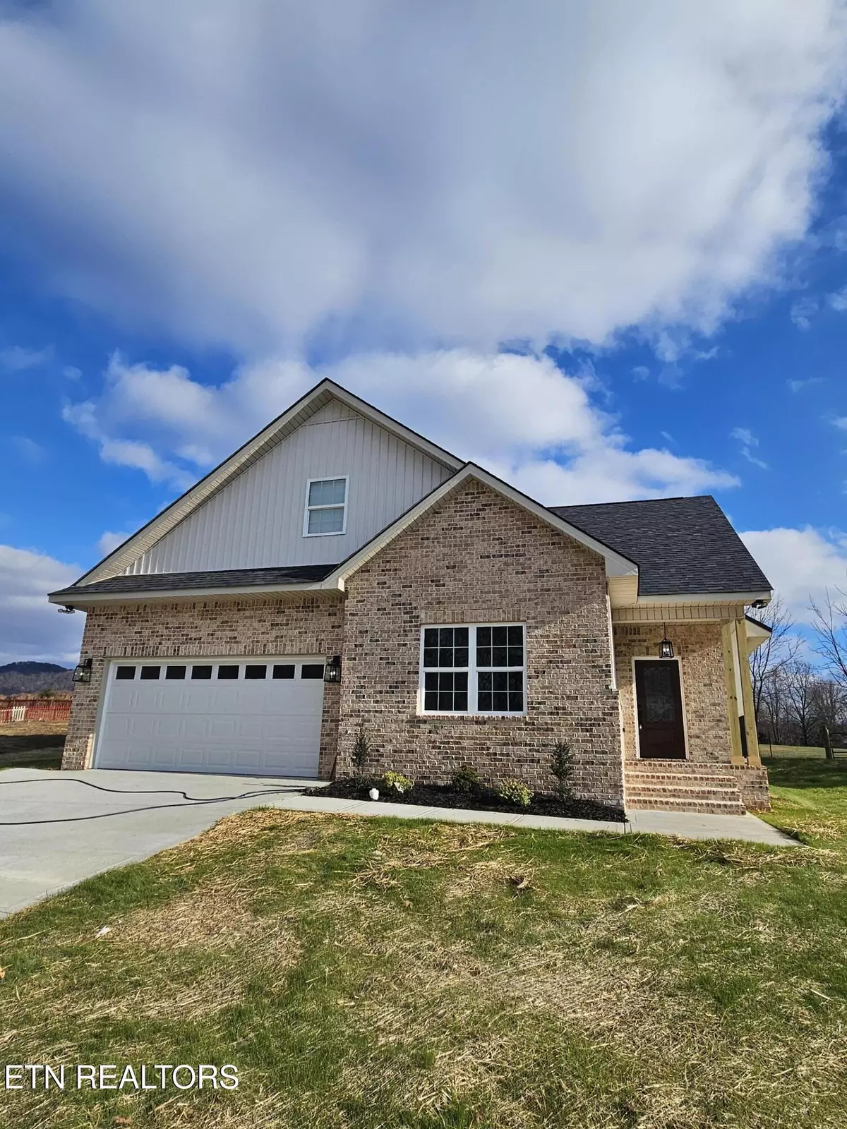 Corryton, TN 37721,8258 Horseshoe Mesa Tr