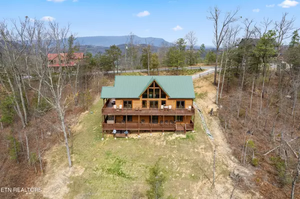 Sevierville, TN 37862,1845 Pinestand Ridge WAY