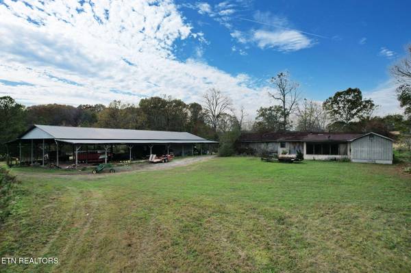 311 County Road 730, Riceville, TN 37370