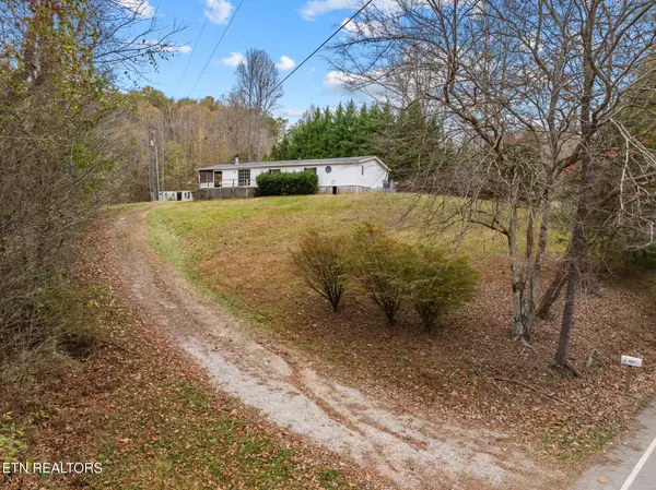 877 Big Creek Rd, Madisonville, TN 37354