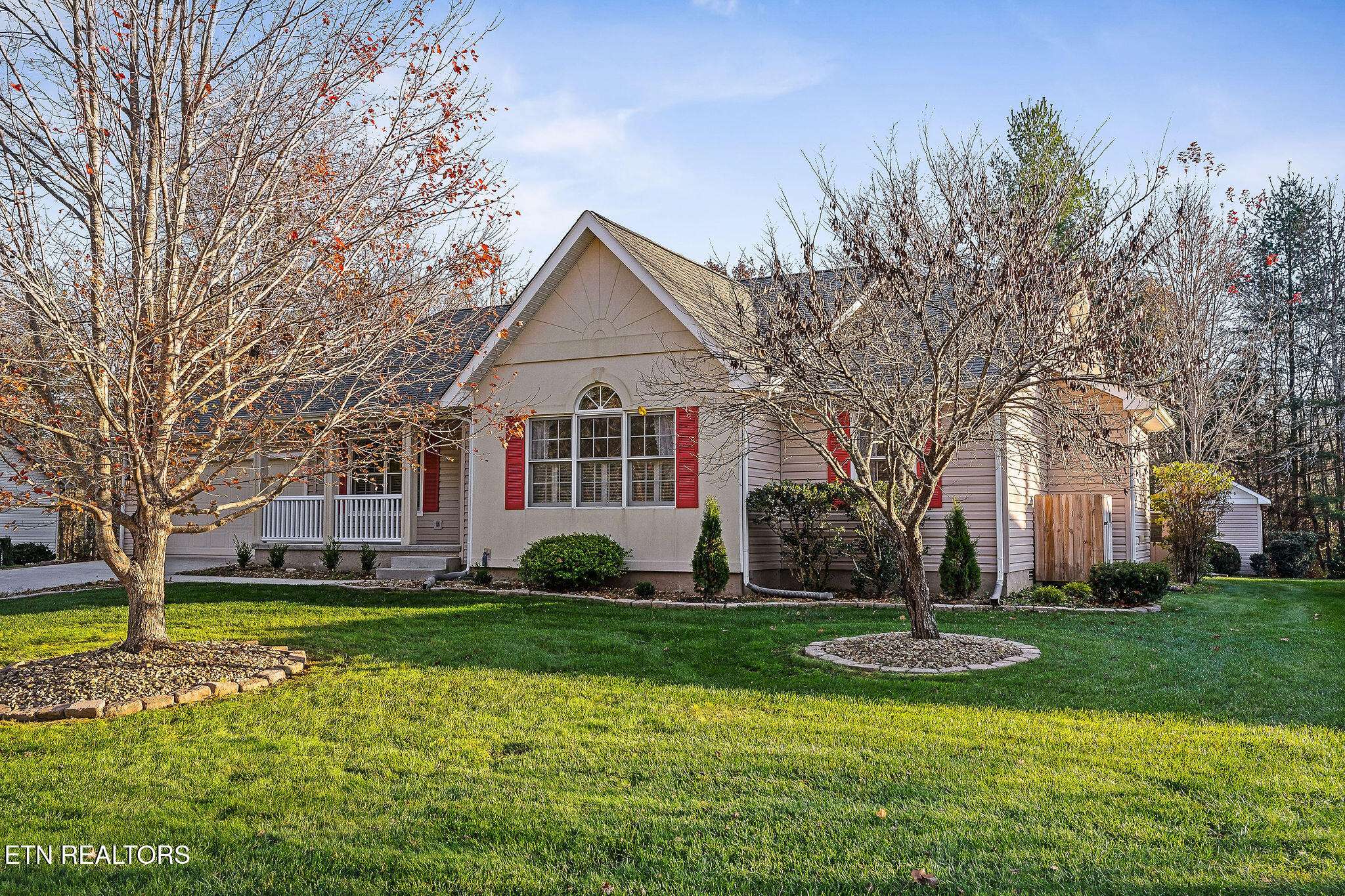 122 Windsor Rd, Crossville, TN 38558