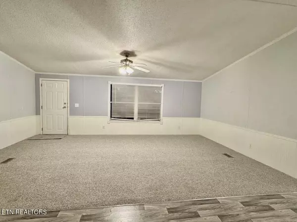 Loudon, TN 37774,3200 Hubbard Rd