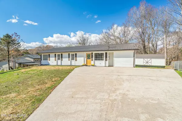 Oliver Springs, TN 37840,403 Chinkapin LN