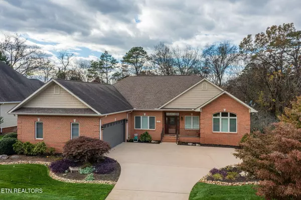 102 Santee WAY, Loudon, TN 37774