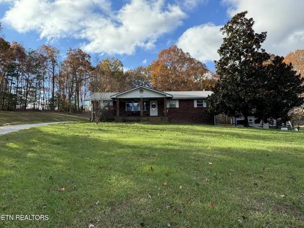 7389 Wassom Memorial Hwy,  Grandview,  TN 37337