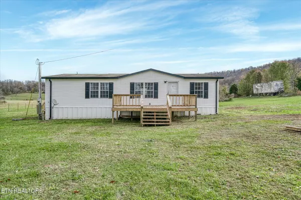 Quebeck, TN 37579,1476 Conrad Templeton Rd