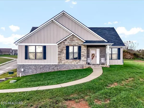 2593 Shoreline Vista, Morristown, TN 37814