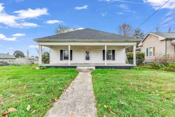 407 Wheeler St, Rockwood, TN 37854