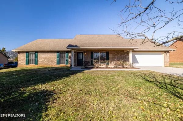 5515 J Riley West DR,  Greenback,  TN 37742