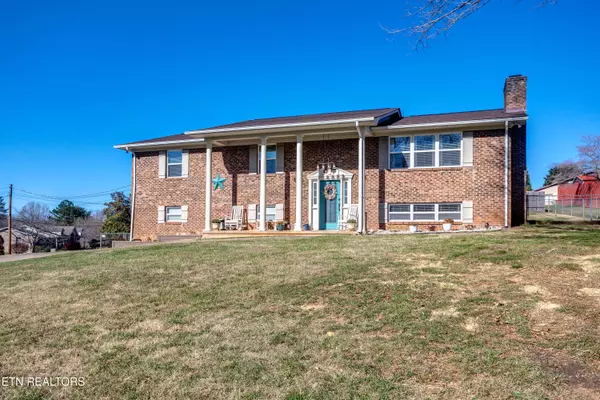 Knoxville, TN 37918,7108 Chermont CIR