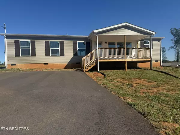 Strawberry Plains, TN 37871,4433 Anna Maria LN