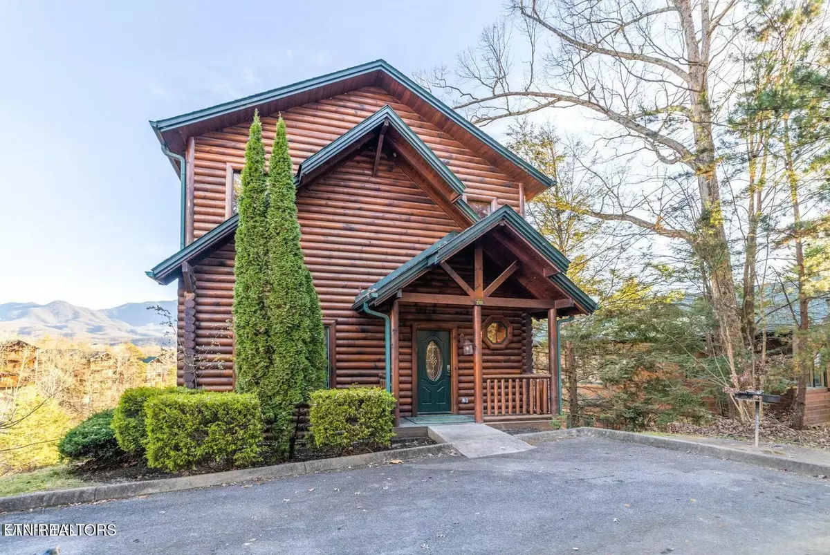 Gatlinburg, TN 37738,737 Mountain Stream WAY