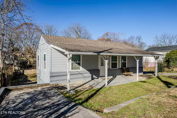 105 Niota Rd, Englewood, TN 37329