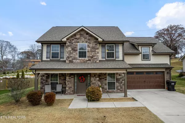 Lenoir City, TN 37772,476 Conner LN