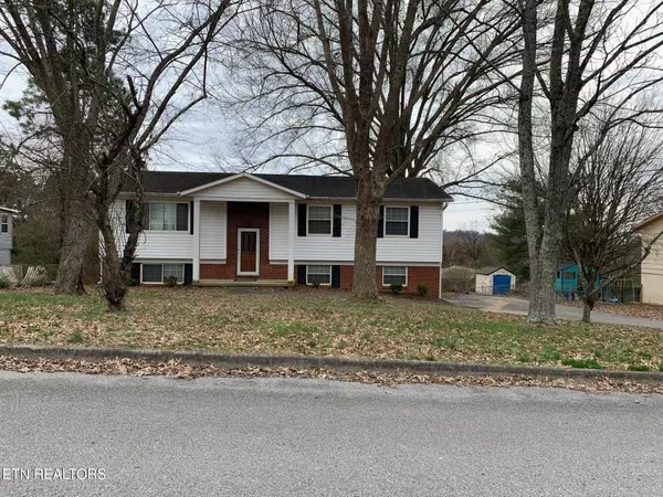 261 Newport Rd, Knoxville, TN 37934