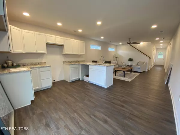 Knoxville, TN 37918,6748 Water Lilly WAY