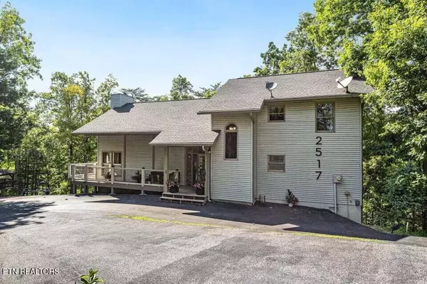 2517 Angler WAY, Sevierville, TN 37876