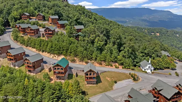 Sevierville, TN 37862,3105 Lakeview Lodge DR