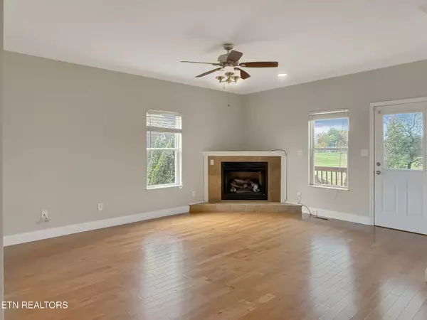 Seymour, TN 37865,427 Montana CT