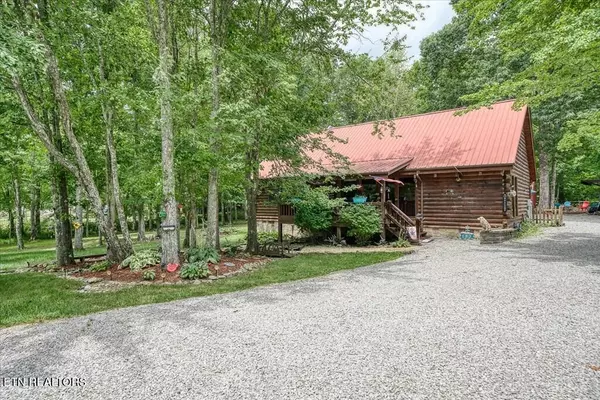 Jamestown, TN 38556,3045 Coon Hunter Lodge Rd