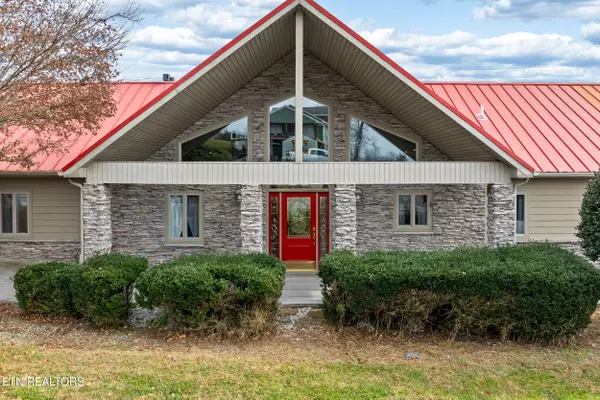 Lafollette, TN 37766,292 Deer Meadow CIR
