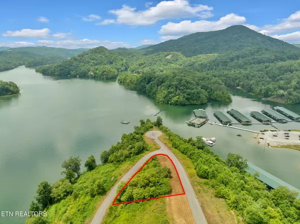 Lot 32 Windward Blvd., New Tazewell, TN 37825