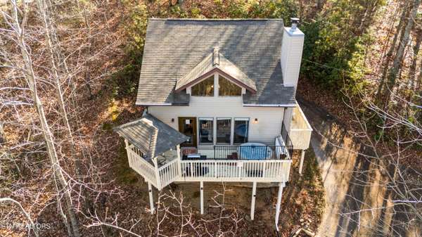 1434 Arbon LN, Gatlinburg, TN 37738