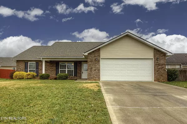 1073 Evelyn DR, Loudon, TN 37774