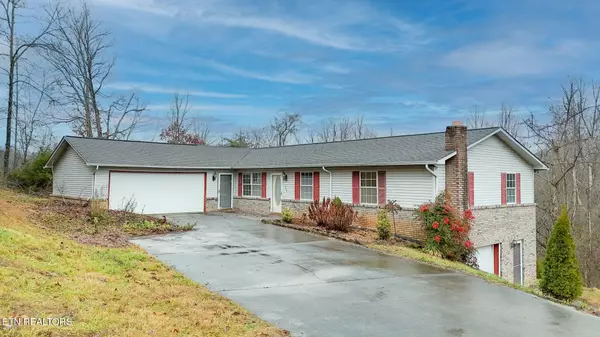 228 Harmon CIR, New Tazewell, TN 37825