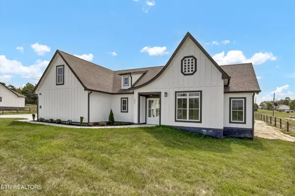 Sevierville, TN 37876,2404 Iron Forge WAY