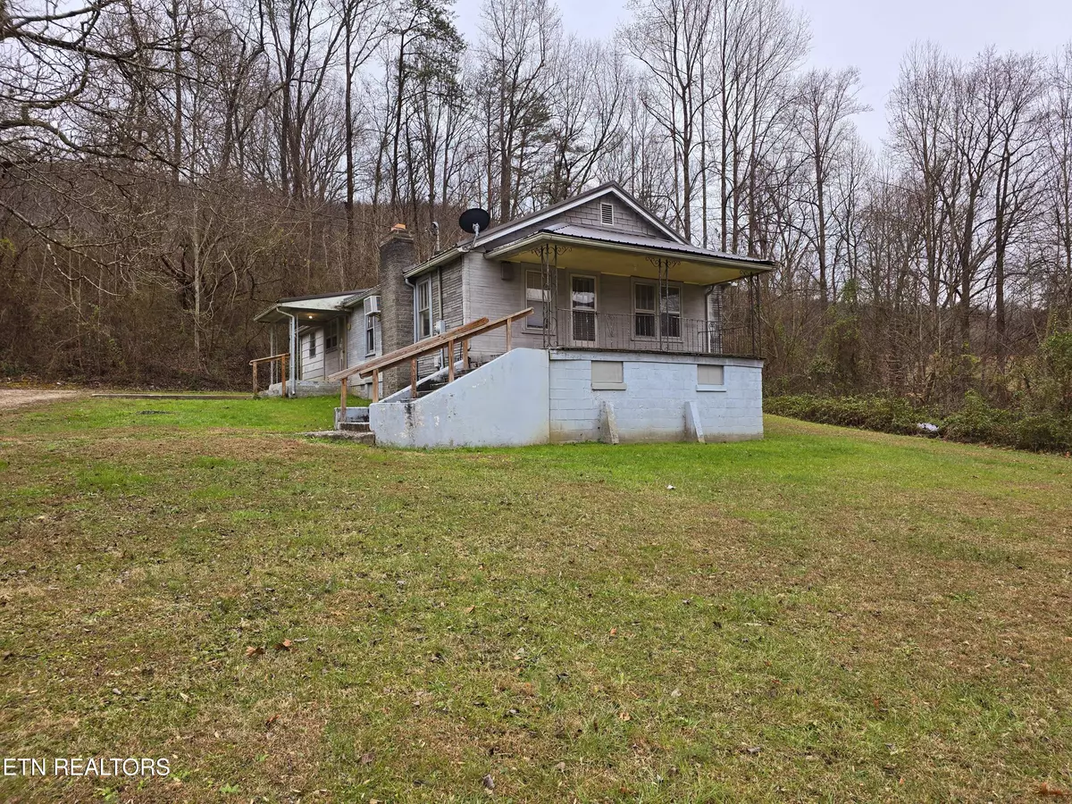 Jellico, TN 37762,1886 5th St