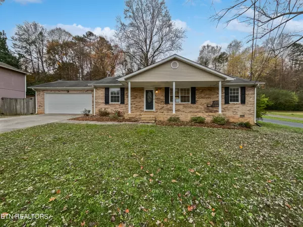 6506 Vintage DR, Knoxville, TN 37921