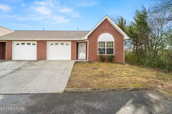 800 Garcia WAY, Knoxville, TN 37912