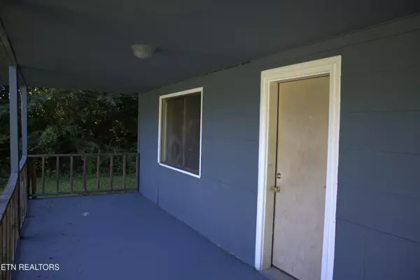 Jellico, TN 37762,1894 5th St