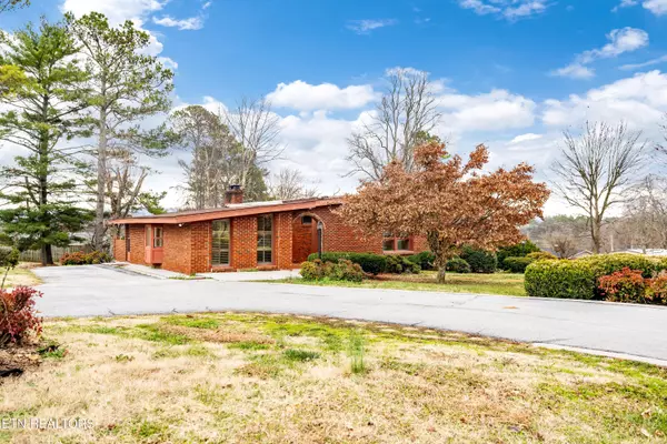 207 Gaut Ave, Sweetwater, TN 37874